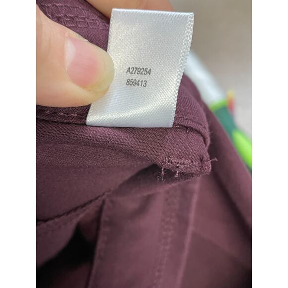 Isaac Mizrahi Live Pants 16P Petite Womens Burgundy Red Bootcut Stretch - Picture 11 of 11